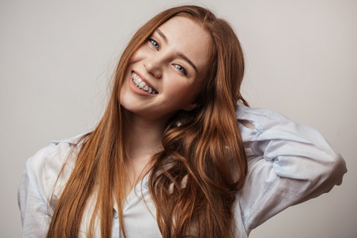Smile Confidently: Discover the Benefits of Invisalign and Braces