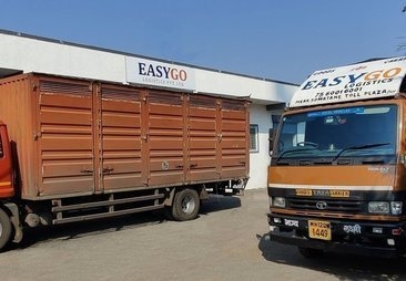 Top 5 Industries That Benefit Most from Online Truck Booking in India