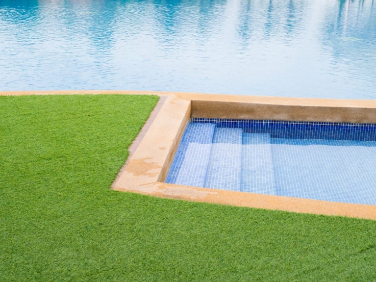 Elevate Your Curb Appeal: Innovative Front Lawn Landscaping with Synthetic Turf