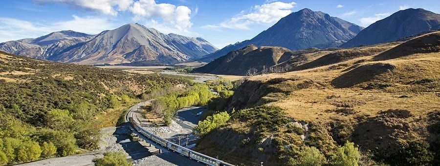 Discover Scenic Beauty with New Zealand Train Tour Packages