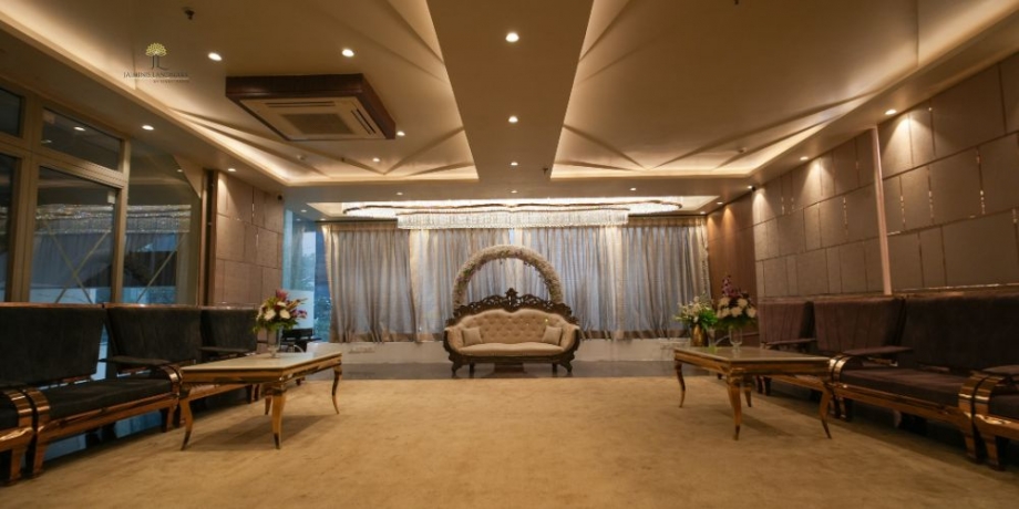 Jaiminis Landmark Luxury Banquet Hall in Dwarka
