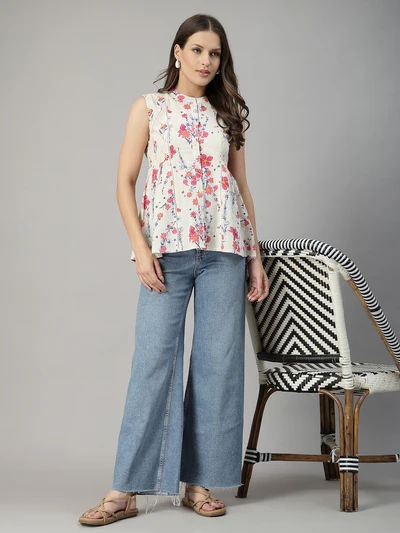 Shop Stylish Rakhi Tops for Sister Online in Trendy Festive Designs from Qomn