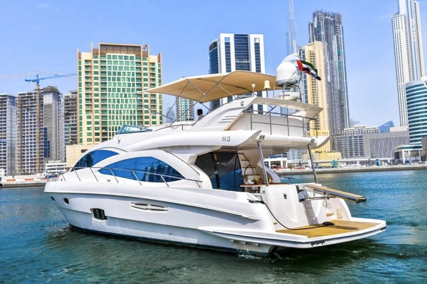 Yacht Rental for Wedding Anniversary in UAE