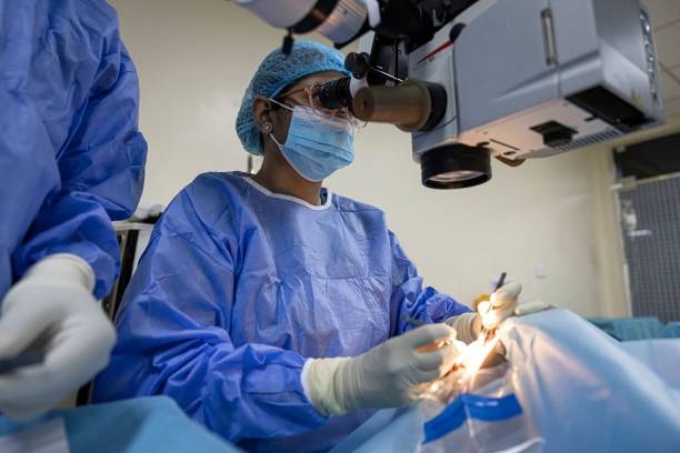 Cornea Transplant Surgery: Your Guide to an Optimal Recovery