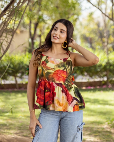 Buy the Best Online Tops for Women in Chic Colours and Elegant Designs