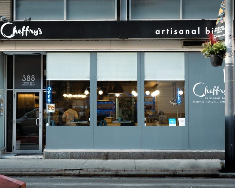 Discovering the Best Restaurants Downtown Toronto: A Culinary Journey at Cheffry’s Bistro