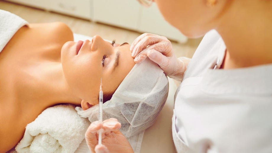 Tiny Botox Moves for Eye Rejuvenation (Crow’s Feet & Lift)