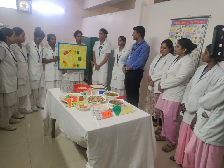Best College For Nursing in Pratapgarh