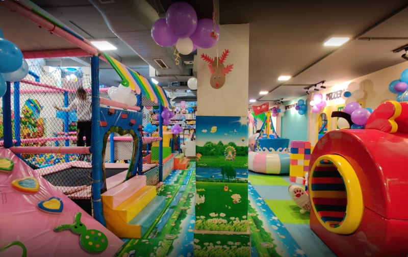 Adventure and Trampoline Parks for Kids in Gurgaon