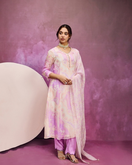 Elegant Luxe Co-Ord Sets For Women Every Fashionista Must Have Now