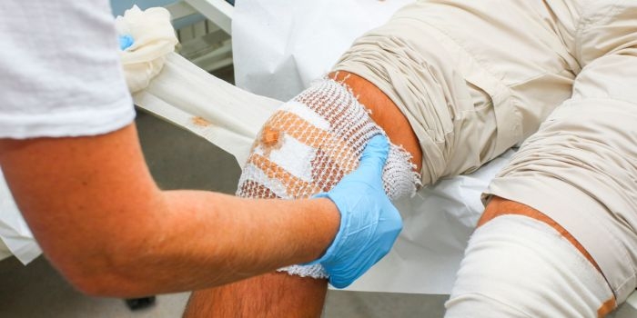 Wound Treatment in Delhi by Dr. Anshumali Misra