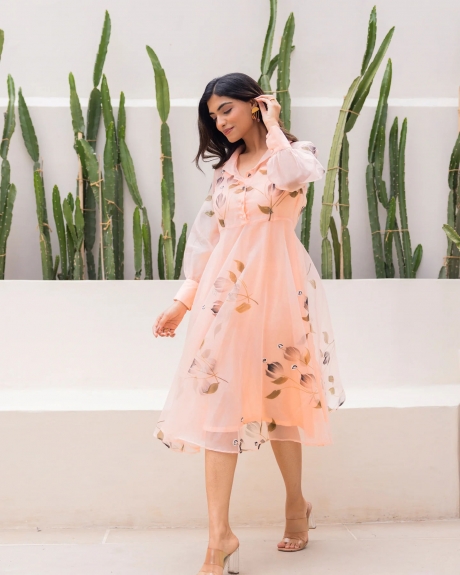 Shop Unique Womens Clothing Online with Modern and Traditional Fashion Styles