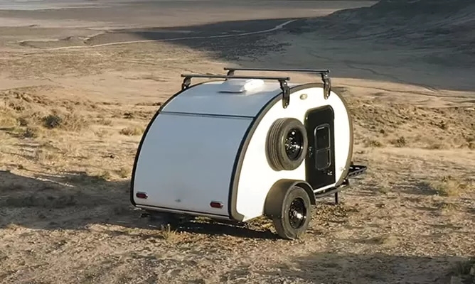Exploring Aiymen's Lightweight Teardrop Trailer: The Ultimate Travel Companion