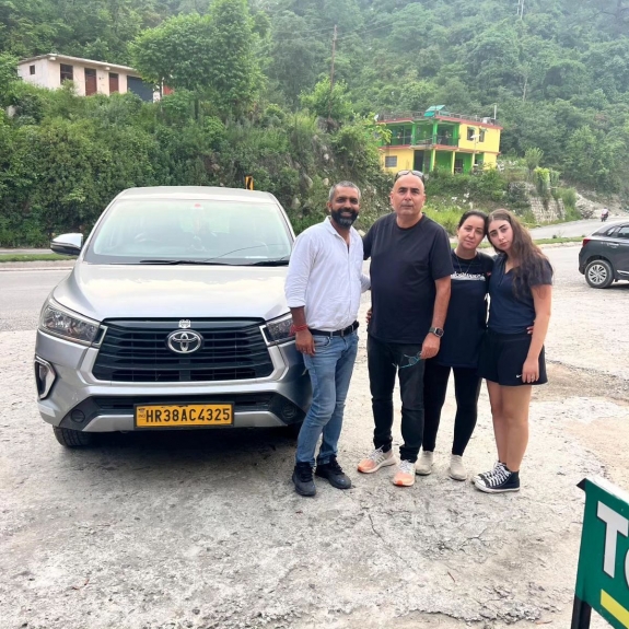 Explore North India with the Best Private Driver: Your Ultimate Travel Guide