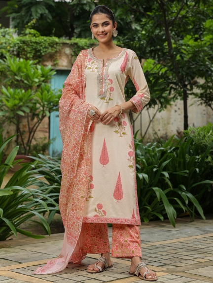 How to style a suit with Jaipuri dupatta for an everyday look