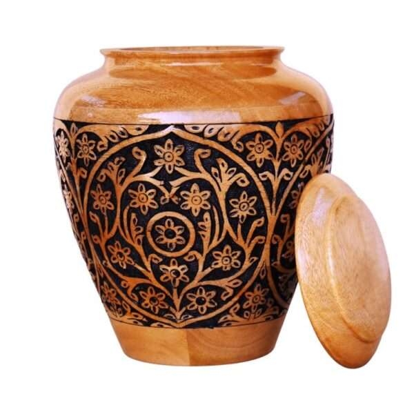Wooden Urns for Human Ashes: Blending Tradition, Nature, and Lasting Tribute
